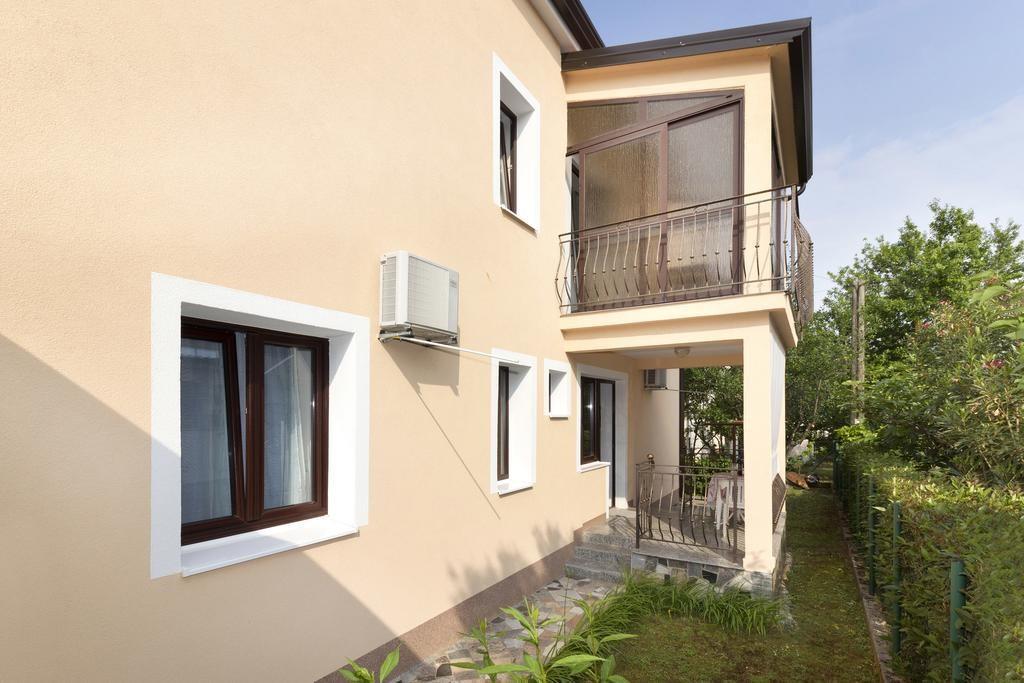 Guest house Vera Savic 3*
